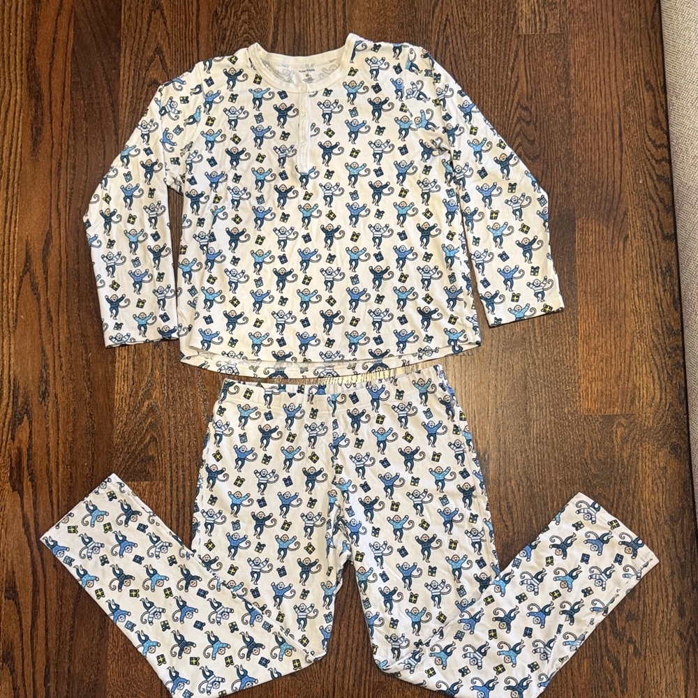Roller Rabbit Blue and White Pajama Set
